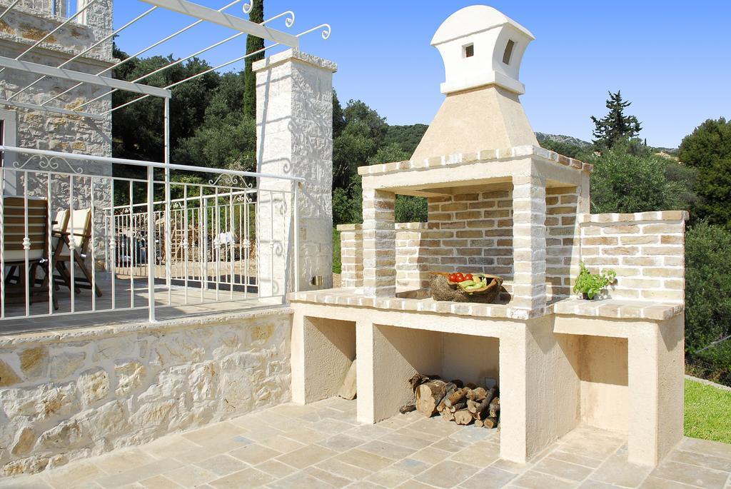 Villa Melanthi Kassiopi Corfu Zewnętrze zdjęcie